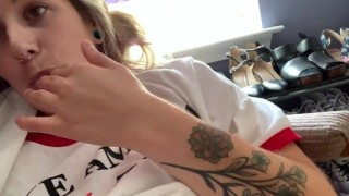 射精和品尝自己