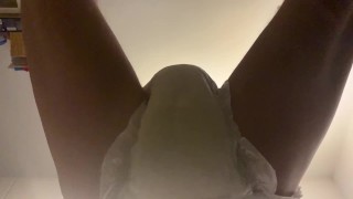 完全弄湿我的尿布是有计划的，乱七八糟的没有那么多