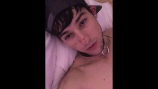 男孩接受它