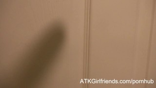 你的 POV ATKGirlfriends 约会 w Karla Kush 让她的嘴里充满了热精液