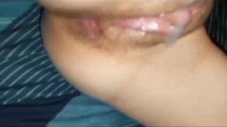 Me culie bien sabroso a mi vecina y le deje su vagina llena de semen