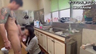 昭和レトロな台所で生々しいセックス/巨根ポルチオ開発/人妻/キッチン/即イキ連続絶頂/着エロ/着衣/生ハメ/日本人夫婦/カップル