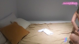 非常喜欢硬性爱的中国女孩Bad Bad。