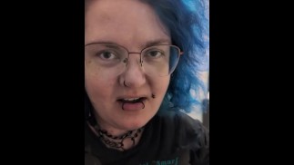 Babygirl_Smurf无聊的家庭主妇与操屄机器和喷