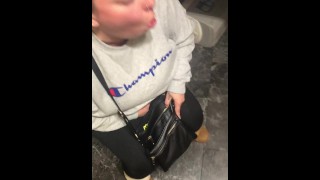 偷偷摸摸的链接抽烟和插科打诨