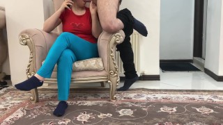زندایی با تلفن حرف میزد راضیش کردم ساک بزنه