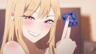 我的装扮Darling：激烈的夜晚，Hot Blonde 将五条的游戏马拉松Into激情性爱