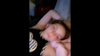 情绪女孩的逗