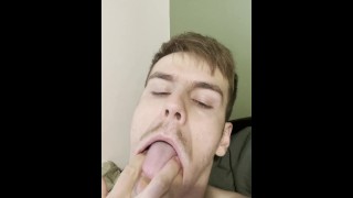 抚摸我的脸