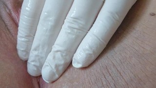 Mastubieren mit Handschuhen (man fühlt sich das gut an!)