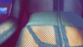 脱衣舞俱乐部服装:)