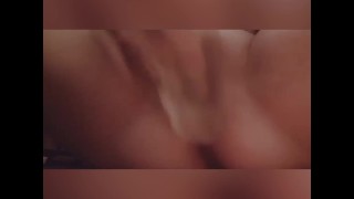 19yo 用大鸡巴操自己，直到她喷出