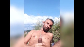 户外抽搐，射精和小便