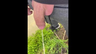 那家伙出来把写在他嘴里的大鸡巴倒了