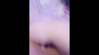 指法湿漉漉的阴户
