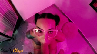 角质小娃娃想让她特别的棒棒糖射在她的脸上！ChantyChrys（尚蒂克里斯酒店）