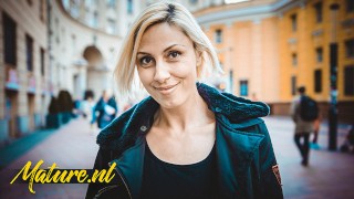 摩洛伊斯兰解放阵线伊娃·布莱克 （Eva Black） 打电话给她的大鸡巴秘密情人中出