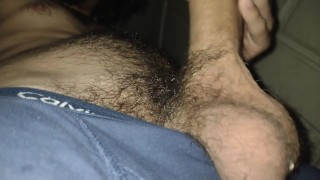 我半夜出去撒尿