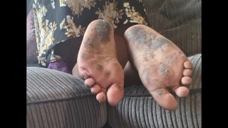 肮脏的脚图片
