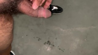 独自工作不得不破坏一个胖子 