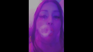 奶油般光滑的烟雾感觉真好，让我在里面充满