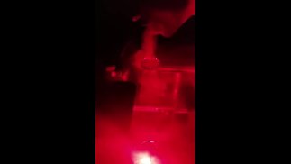 抽烟，云。