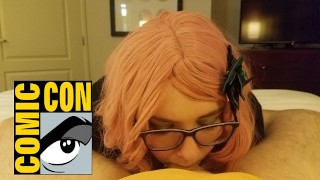 埃里卡·哈蒙 （Erica Harmon） 深喉并操了 Comic Con 的粉丝