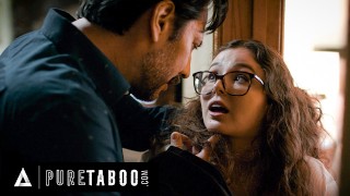 PURE TABOO 无辜的女学生 Leana Lovings 试图引诱来势汹汹的教授发生性关系