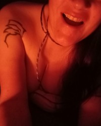 Idle hands photo