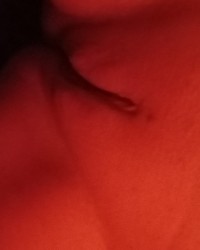 Idle hands photo