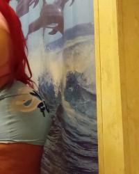Baddie thick ass lil squirt Queen photo