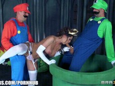 bi_hubby_mario gif
