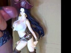 Boa Hancock 1 Figure Bukkake Scene gif