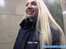 AMAZING GIRL!  gif