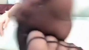 性感女神兔子寫真福利視頻，誘人黑絲美腿制服誘惑