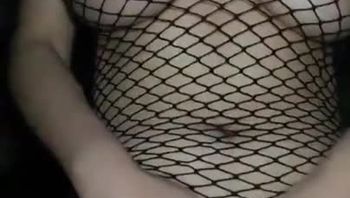 性感推特女神悅悅戶外露出誘惑自拍
