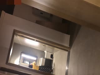 新流出國內廁拍大神商城尾隨靚妹進女廁近距離偷拍不少美穴4K高清原版