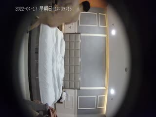 2022-4-17大學城附近酒店安防攝像頭偷拍極品巨乳眼鏡御姐兼職學妹和嫖客