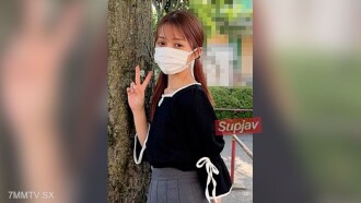 我是纯洁无邪的养育**。室外光照期间，油压深喉，深喉性爱真实！ ③