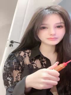 2部顏神9分超高顏值微整女神，魔鬼級別的身材【純欲值滿分】難得三點全露，初戀般的感覺，高價收費也擋不住數萬老狼圍觀_1_ev......