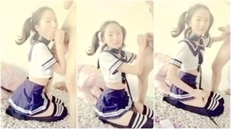 身材苗條漂亮嫩妹美女主播坐在椅子上插穴自慰 淫水多叫的爽 很是淫蕩