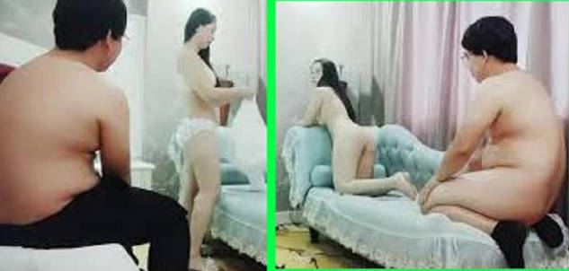 漂亮大奶少婦身材豐滿大肥臀性格超好很聽話兩人研究了半天逼形被胖哥從床上操到沙發奶子嘩嘩嬌喘不停