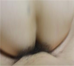 雞巴越長插的越深.MOV