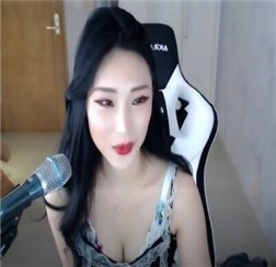 烈焰紅唇的制服誘惑.mp4