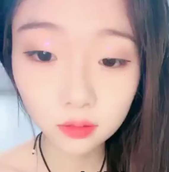 南航空姐小晴懷孕了都不忘做愛挺著大肚子和機長偷情啪啪無套抽插後入頂操叫床娃娃音淫蕩好聽刺激