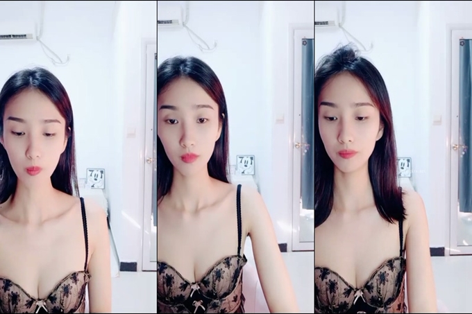 完美女神！【一隻嘭嘭】完美身材，亭亭玉立。流口水，看著很清純，這陰毛長得太狂野了