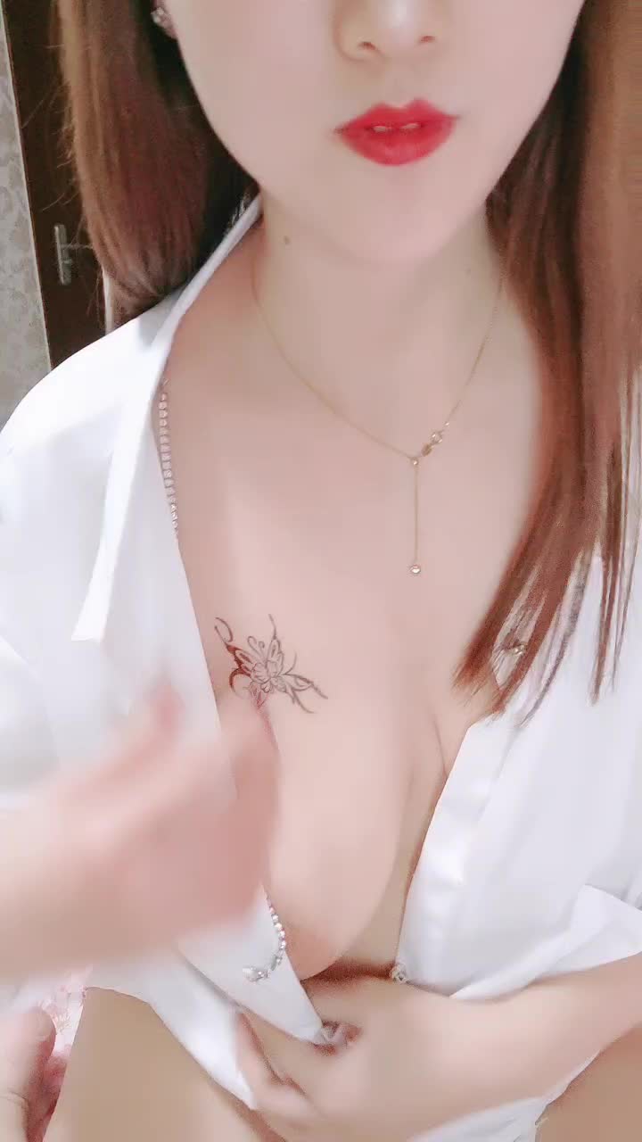 唇邊的誘惑_三月十一號
