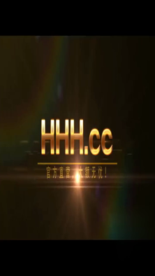 女神級主播~黑髮大奶妹鏡頭前晃動巨乳~躺好摳逼讓自己爽一整晚~