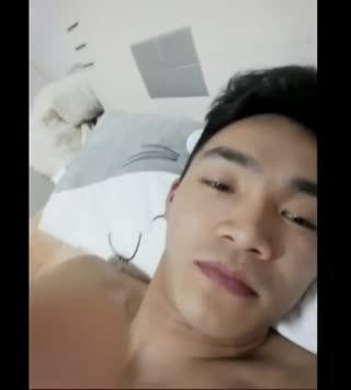 _6420_Super Horny Chinese Gym Trainer Webcam