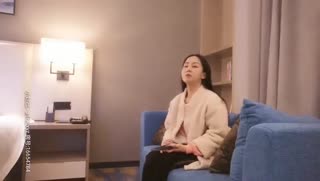 渣男探花03-03妹子太緊很快就射了